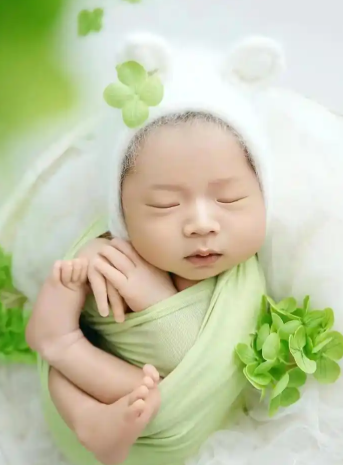 清雅灵动简约大气的江姓女孩子