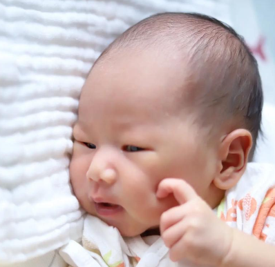 男孩姓戈五行姓缺金的好听好记的名字